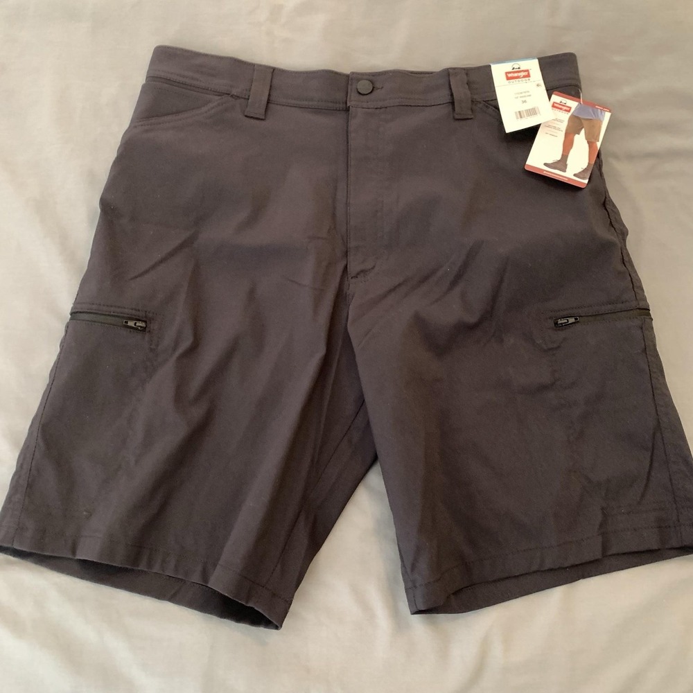 Wrangler Outdoor Shorts Mens 36 Gray 10 Inseam Zip Cargo Pockets Hiking
